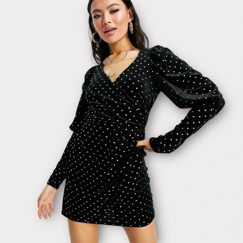 Saint Genies Heart Print Velvet Faux Wrap Mini Dress Black and Gold NWT - Picture 1 of 14